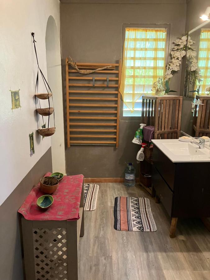 Appartamento Kazamwe Chambre Hotes Petit-Bourg Esterno foto